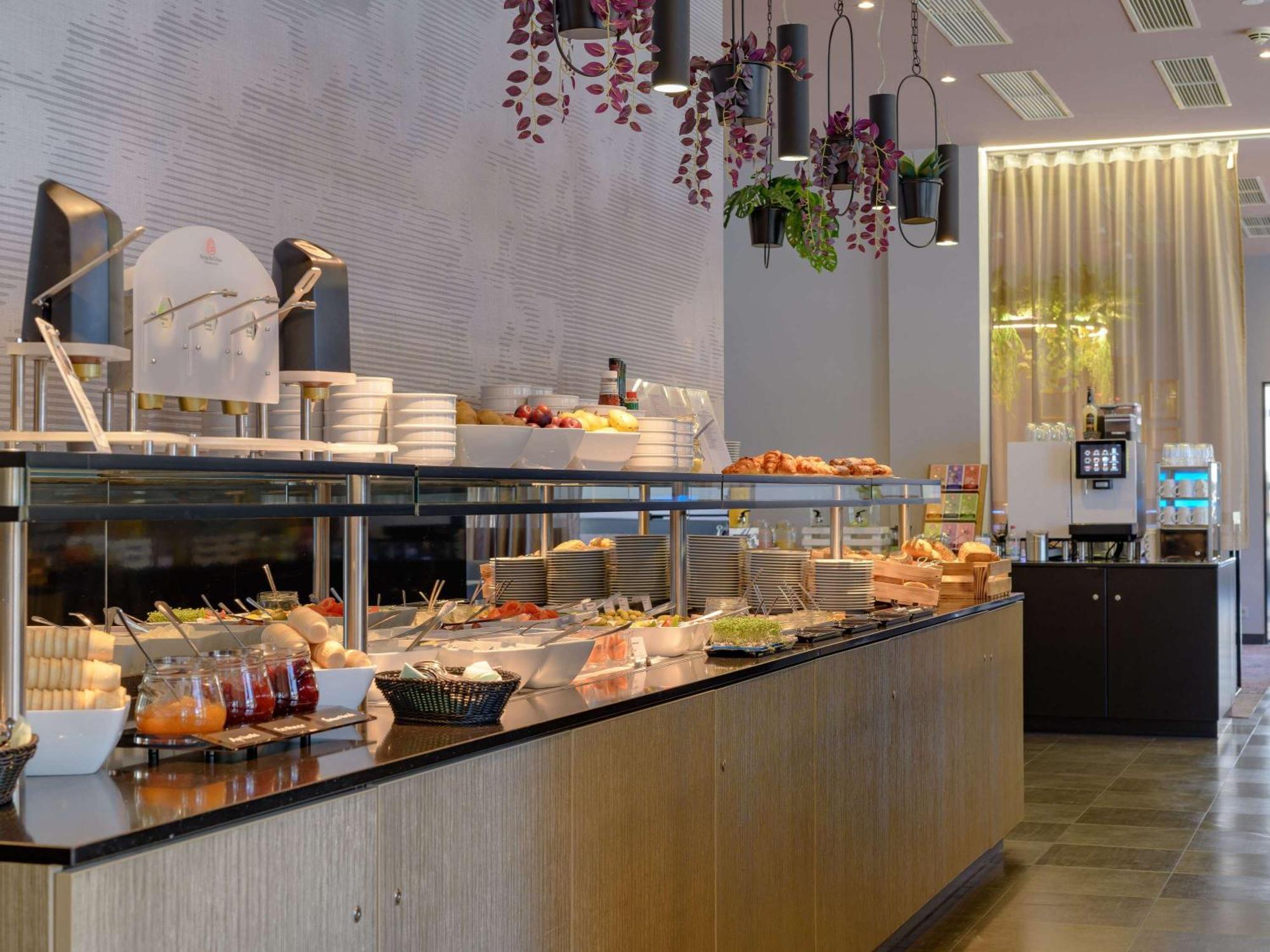 Mercure Hotel Wuerzburg Am Mainufer Ngoại thất bức ảnh