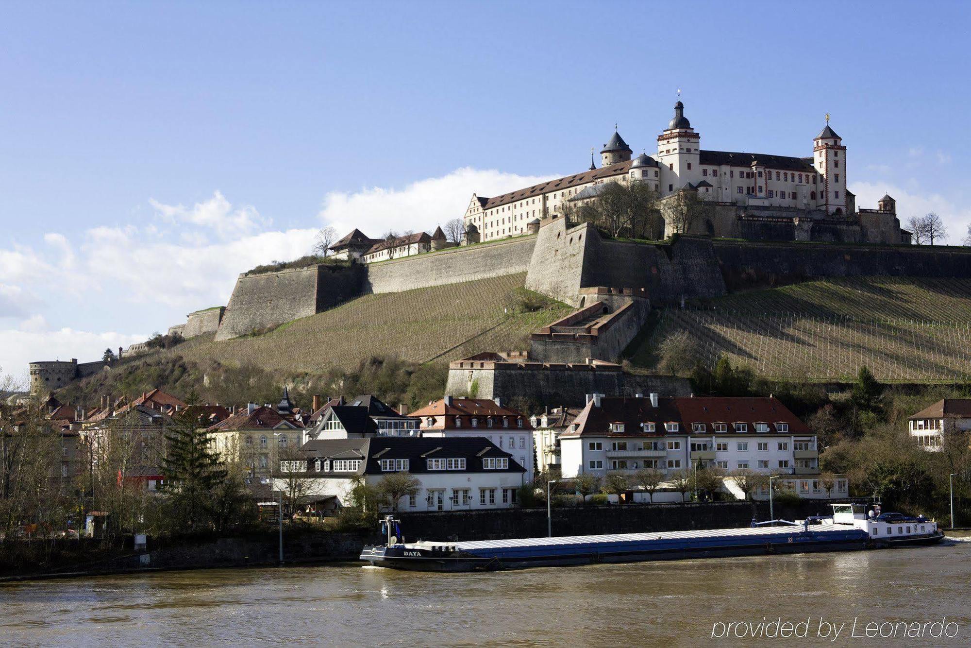 Mercure Hotel Wuerzburg Am Mainufer Ngoại thất bức ảnh